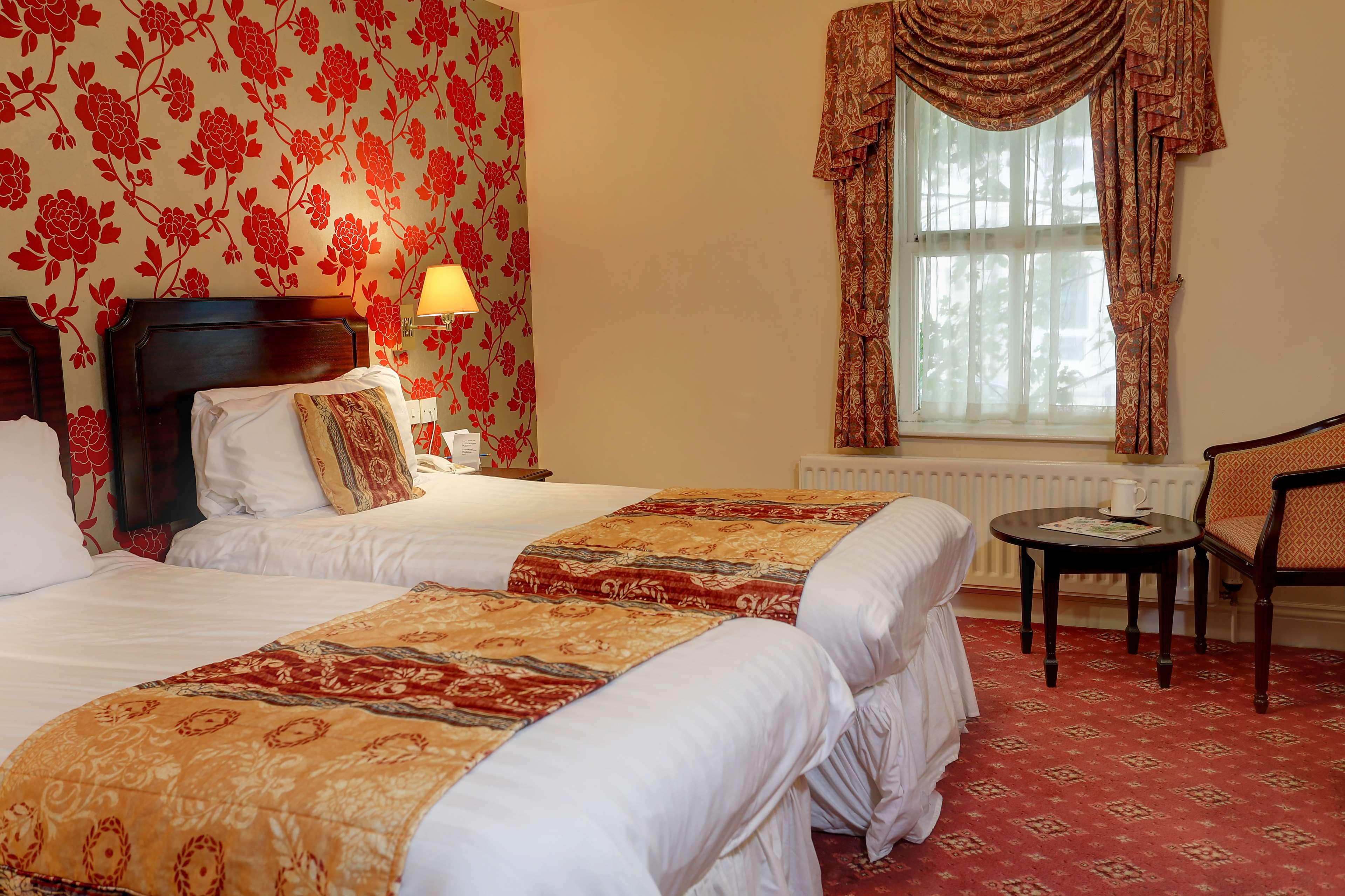 Best Western Kilima Hotel Йорк Екстериор снимка
