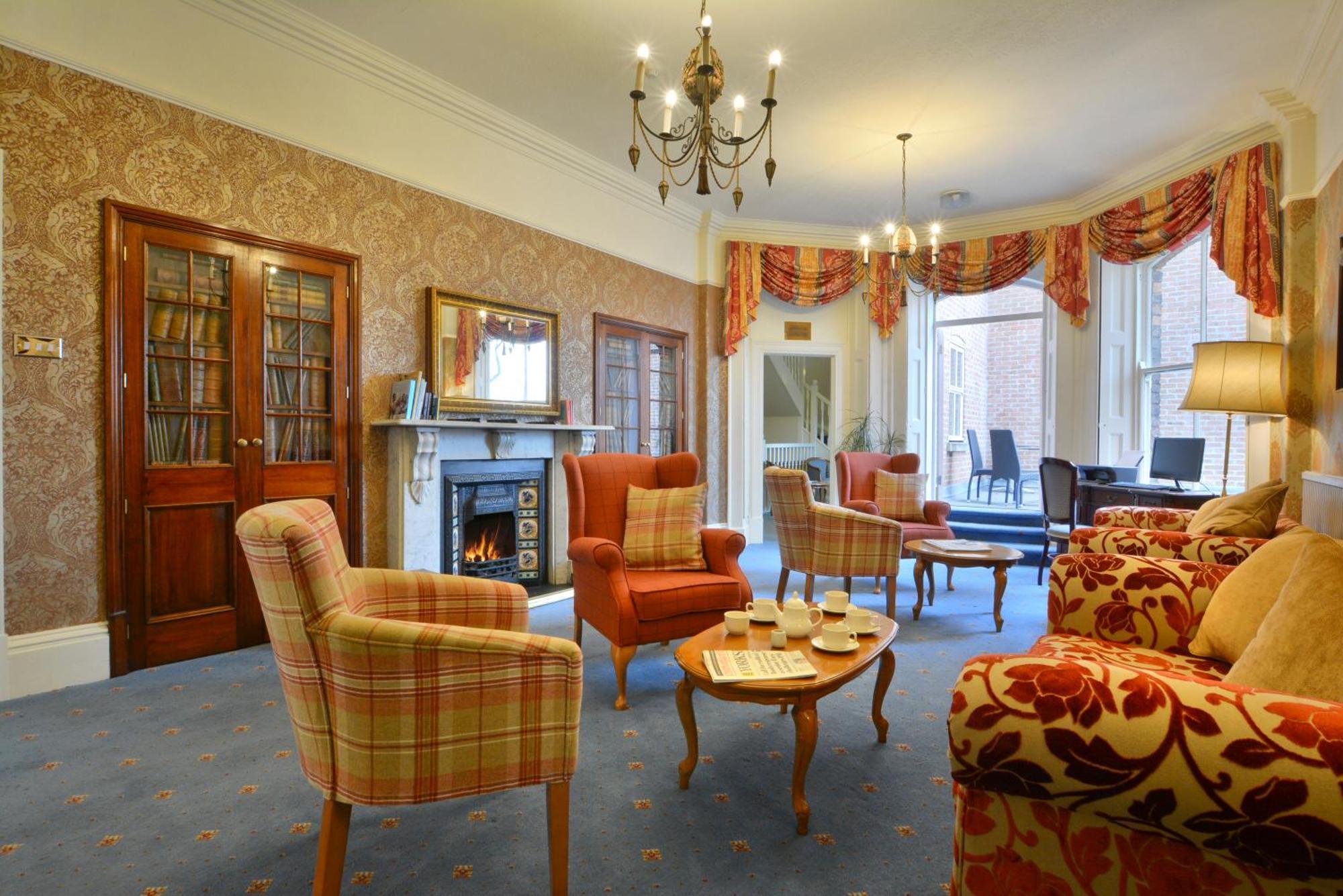 Best Western Kilima Hotel Йорк Екстериор снимка