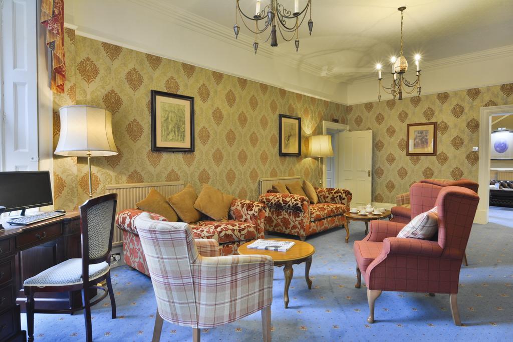 Best Western Kilima Hotel Йорк Екстериор снимка